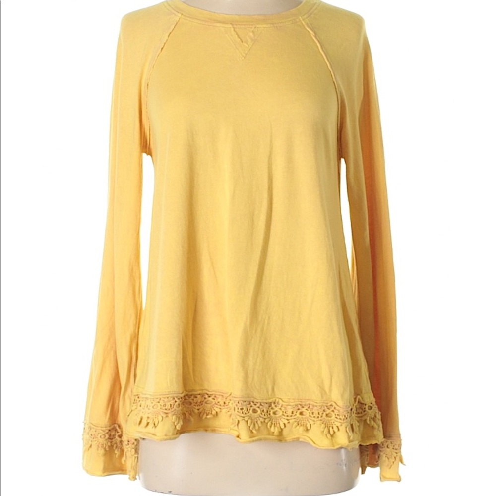 yellow bell sleeves top!!